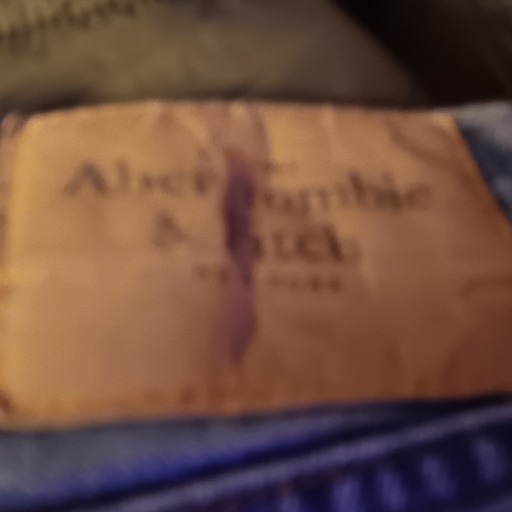 Abercrombie & Fitch Blue Jeans